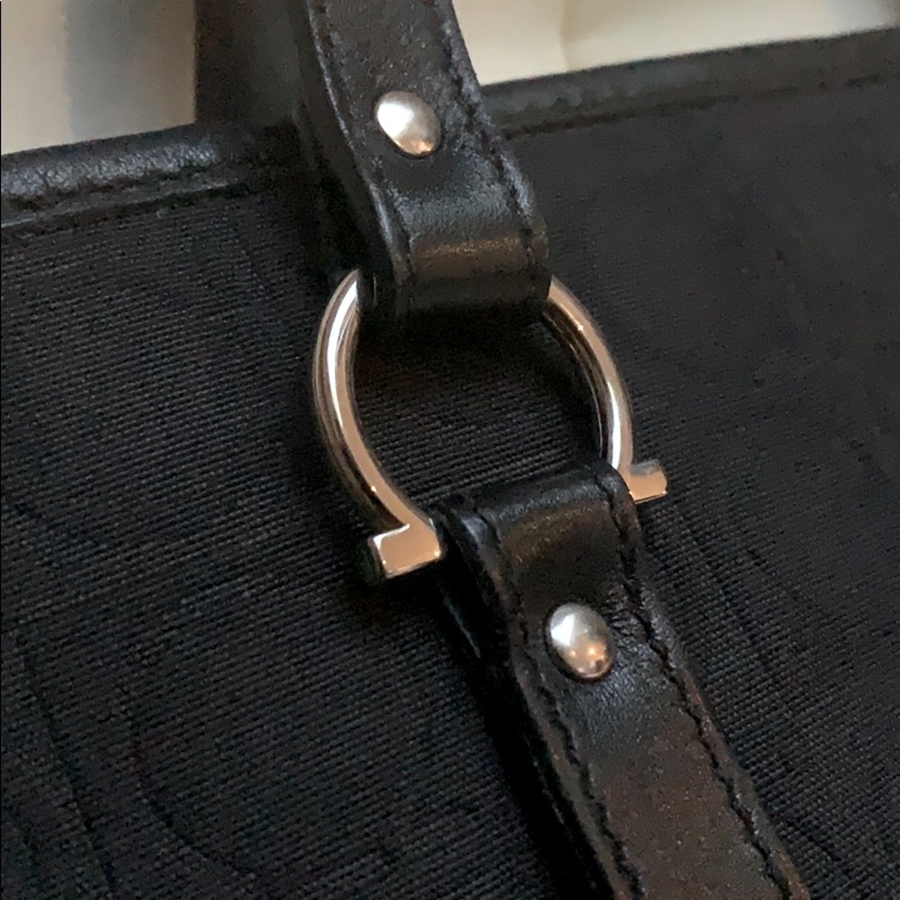 SALVATORE FERRAGAMO Tote
